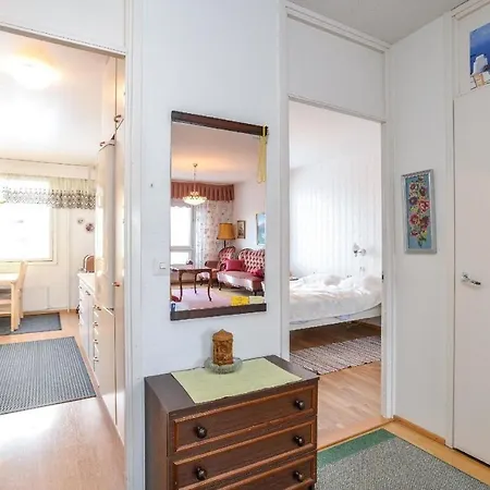 Privatunterkunft Next To Center, Beside Bus And Train Station, Safe And Cozy Place Oulu